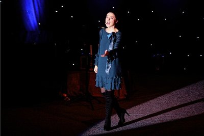 Katrin Weber begeisterte in Aue rund 800 Zuschauer im ausverkauften Kulturhaus-Saal. 