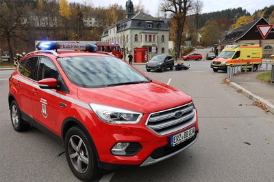 In Antonsthal wurde am Sonntag ein Motorradfahrer bei einem Unfall schwer verletzt.