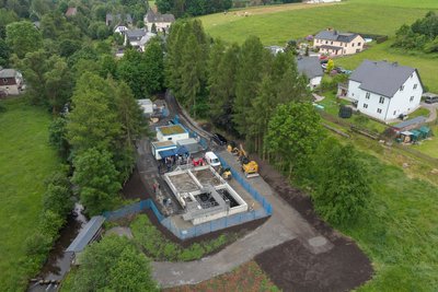 Das Klärwerk in Hermannsdorf liegt unterhalb des Tannenberger Wegs an der Zschopau.