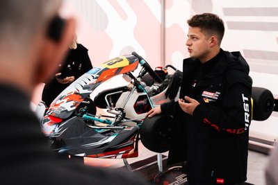 Niels Tröger ist nicht nur sportlicher Leiter des Sachsenring Arena E Junior Teams, sondern mittlerweile auch Mitarbeiter der Arena E.