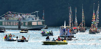 Die große Bootsparade vereint die Fahrgastschiffe und Hobbykapitäne auf dem Wasser und ist Teil des traditionellen Talsperrenfestes. Für dieses Jahr ist es nun abgesagt worden.