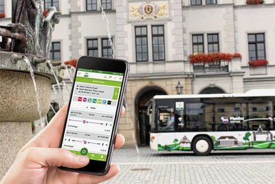 Für das neue 49-Euro-Ticket braucht man eigentlich ein Smartphone. Im Vogtland soll es nun aber auch eine andere Lösung geben - für Menschen ohne modernes Handy oder Internetzugang.