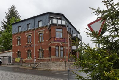 Kurt Böttger, langjähriger Leiter des ehemaligen Postamts in Geyer, hatte der Stadt viel Geld vererbt.