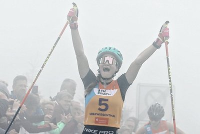 Vom Nebel umhüllt: Siegerin Ema Volavsek aus Slowenien. 