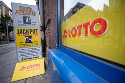Im Lotto-Spiel 6 aus 49 war jetzt ein Vogtländer erfolgreich. Er gewann fast eine halbe Million Euro.