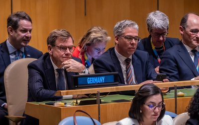 Außenminister Johann Wadephul (l., CDU), ist seit Freitag in New York, um für die deutsche Kandidatur für den UN-Sicherheitsrat zu werben. 