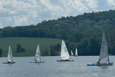 Im vergangenen Jahr machte es der fehlende Wind den Seglern beim Schluchtenpreis schwer.