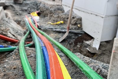 In Geyer soll ab 2023 ein Glasfasernetz für gut 2300 Haushalte entstehen. Zwei Anbieter unterbreiten entsprechende Angebote.