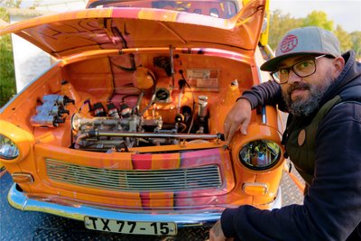 Er war einer der Hingucker am Samstag in Mildenau – der getunte Trabant „de luxe“ des Bärensteiners Sebastian „Zuden“ Pollack.