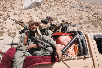 Kein Abschnitt ohne Check-Points: In Afghanistan haben sie fast täglich Kontakt mit den Taliban.