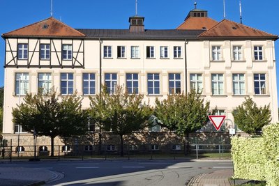 Die Oberschule Flöha-Plaue wurde in den vergangenen Jahren immer wieder saniert.
