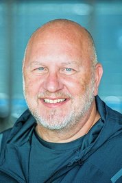 Christoph Herrmann hat die freie Schule gegründet. 