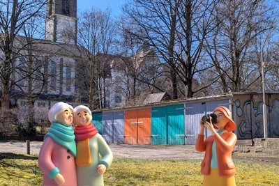 Auf dem Kaßberg finden die Touristen nicht nur schöne Häuser, sondern auch schöne Garagen