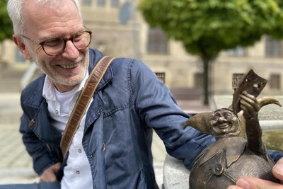 Jörg Halsema mit seiner Schöpfung.