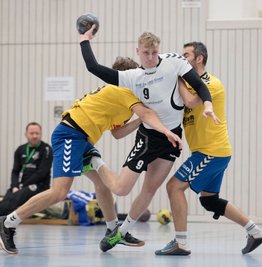 Lukas Schmieder (M.) gehörte zu den erfolgreichsten Mittweidaer Torschützen. Fünfmal traf er ins gegnerische Netz. Dennoch reichte es vor allem wegen der Chancenverwertung nicht fürs Viertelfinale. 