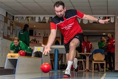 Robert Richter vom BSC Motor Rochlitz, hier im Spiel gegen Chemie Leipzig, kämpft mit seinem Team noch um den Aufstieg in die 2. Verbandsliga. Die Rochlitzer empfangen den SK Markranstädt zum Rückspiel.