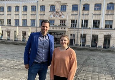 BSV-Trainer Norman Rentsch mit Neuzugang Elaine Rode.