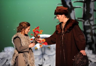 "Drei Haselnüsse für Aschenbrödel" im Chemnitzer Theater