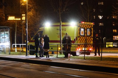 Gegen 19.30 Uhr kam es an der Haltestelle „Südring“ zu einem Streit zwischen zwei Männern und einem Jugendlichen.