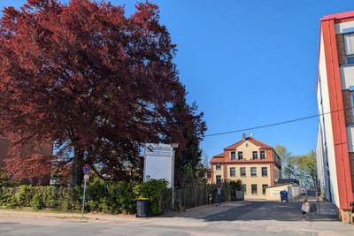 Der Zugang zur Kampfsportschule in Freiberg befindet sich gleich neben dem Sächsischen Metallwerk.