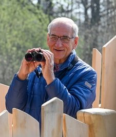 Ornithologe Dieter Kronbach unterwegs im Gebiet des Großen Teichs in Limbach-Oberfrohna. 