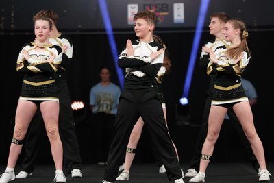 Nick Minnerop ist Cheerleader, seit er vier Jahre alt ist. Sein großer Traum ist die Teilnahme an der Weltmeisterschaft in den USA.