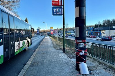 Ende 2024 wurden zwei Blitzer in Auerbach durch Sprengstoff zerstört.