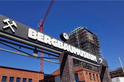 Das Bergbaumuseum ist derzeit eine Baustelle. Einige Gebäude sind eingerüstet. Bis 2024 wird hier saniert und umgebaut. 