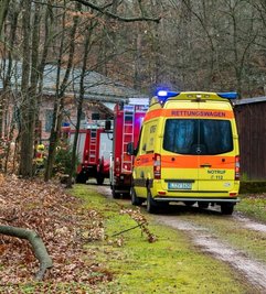 Ein Großaufgebot der Wehren aus Noßwitz und Rochlitz, des Rettungsdienstes, der Polizei und die Höhenretter der Berufsfeuerwehr Chemnitz waren am 15. März auf dem Rochlitzer Berg vor Ort. Ein Toter musste aus dem Gleisbergbruch geborgen werden.