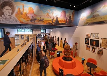 Blick in den Ausstellungsraum des Anbaus, der bei den ersten Besuchern gut ankam. 