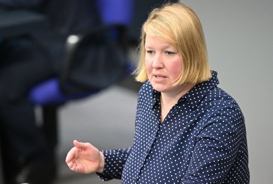 Wiebe Esdar, stellvertretende Vorsitzende der SPD-Budnestagsfraktion, sagt, die Union solle in puncto BafögReform bitte kein Chaos verursachen. (Archivfoto)