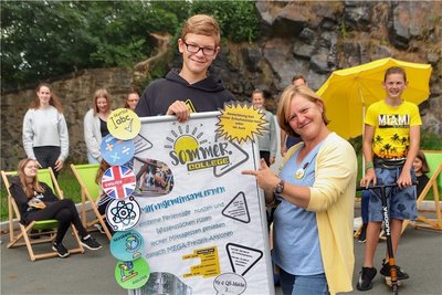 Benjamin Wenzel hat in den vergangenen Sommerferien mit anderen Schülern am Sommercollege in Auerbach teilgenommen, das Michaela Jauck vom Stadtjugendbüro Auerbach mit den Schulsozialarbeitern der Auerbacher Oberschulen organisiert hat. 