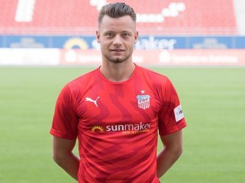 In der abgelaufenen Drittliga-Saison bestritt Janik Mäder neun Spiele für den FSV Zwickau.