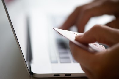 Betrüger haben einen Plauener aufgefordert, seine Zugangsdaten zum Online-Banking preiszugeben.
