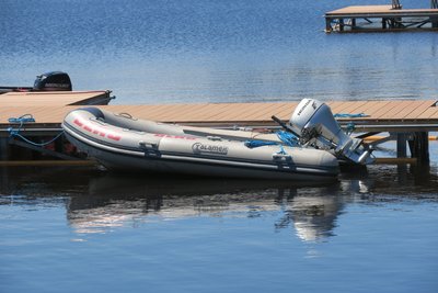 Ein Mann ist am Freitag vermutlich wegen eines medizinsichen Problems im Strandbad Filzteich ertrunken.