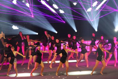 Das Schneeberger Tanzprojekt Keen On Rhythm,, hier bei der Erzgebürger-Auszeichnungsgala, wird am Sonntag selbst ausgezeichnet.