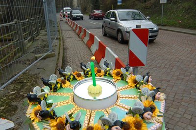 Diese Torte diente zur lllustration des ersten Geburtstags des Notfußwegs.
