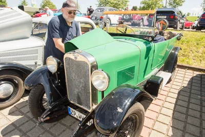 Laut Organisationsbüro war der Wanderer W8 von Thomas Hofmann aus Drebach der älteste Pkw beim Oldtimertreffen in Lauta.