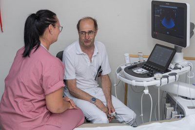 Zehn Jahre war Andreas Seidel Chefarzt der Kardiologie am Klinikum Obergöltzsch. Am 30. Juni galt es Abschied nehmen vom Personal.