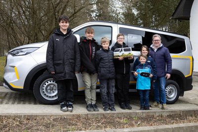 Das Familiennest Schöneck hat einen neuen Bus bekommen.