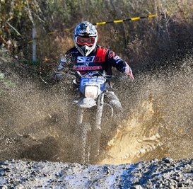 Pascal Sadecki vom Team Enduro Fleischer Gelenau hatte die Piste bestens im Griff, gewann in Kempenich die Gesamtwertung. 