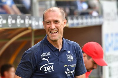 FSV-Trainer Joe Enochs.