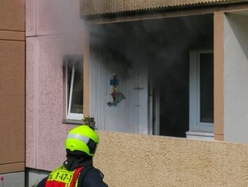 Über den Balkon konnte der Mann gerettet werden. 