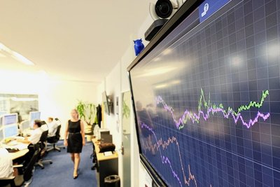 Blick in die Strombörse in Leipzig: An der European Energy Exchange AG (EEX) werden Termingeschäfte über Strommengen abgeschlossen. /Archiv