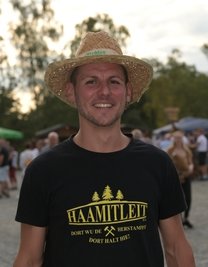 Clemens Liebscher, 2. Vorsitzender des Vereins Haamitleit, freut das gelungene Fest. 