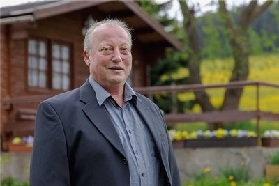 Ingolf Hoffmann (parteilos) kandidiert nach 2015 erneut und will Bürgermeister von Crottendorf werden. 