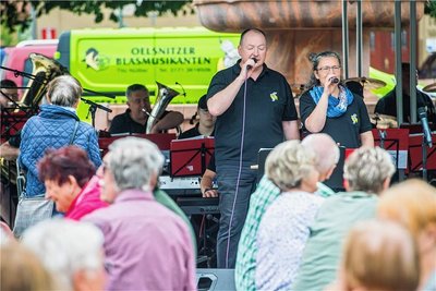 Den Auftakt zum Kultursommer bildete ein Konzert mit den Oelsnitzer Blasmusikanten. 