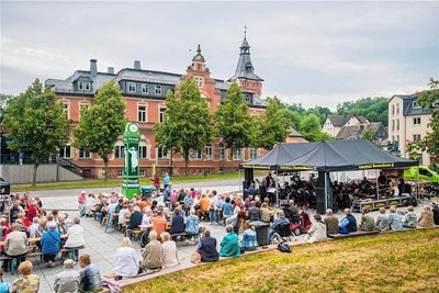 Der Markt ist Schauplatz der Konzerte. 