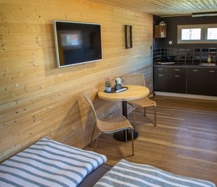 Klein, aber fein: Die Übernachtung für zwei Personen im ehemaligen Container kostet 55 Euro.
