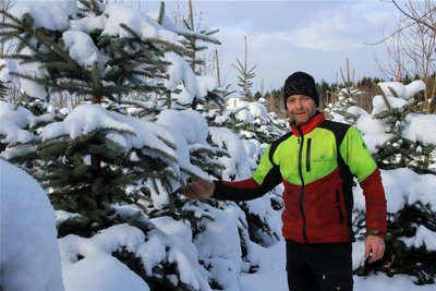 Andreas Schuster wäre es lieber, wenn am Erntetag kein Schnee liegt.